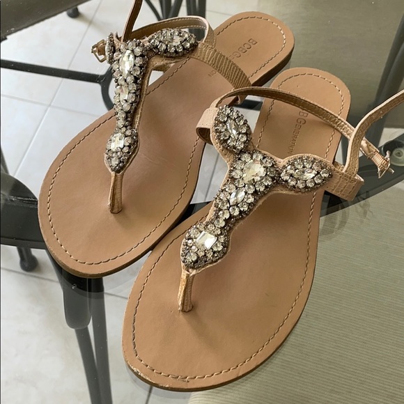 ❌SOLD❌{BCBG} rhinestone sandals - Picture 3 of 9